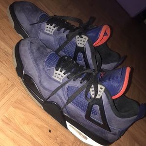 Jordan 4 loyal blue size 11 used